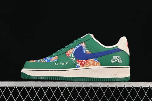 All categories Nk Air Force 1 Air Force series Nk Air Force 1 Low Air Force low top Nike Air Force 1'07 Low co-branded double spelled green and blue hook Air Force 1 low top casual sneakers KJ1688-007